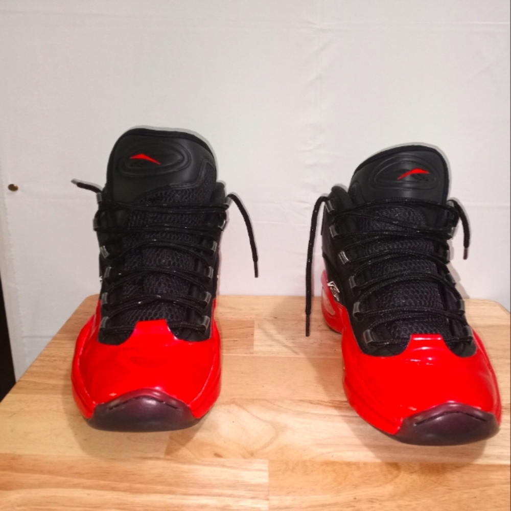 Iverson's great condition barely worn size 11 men's.